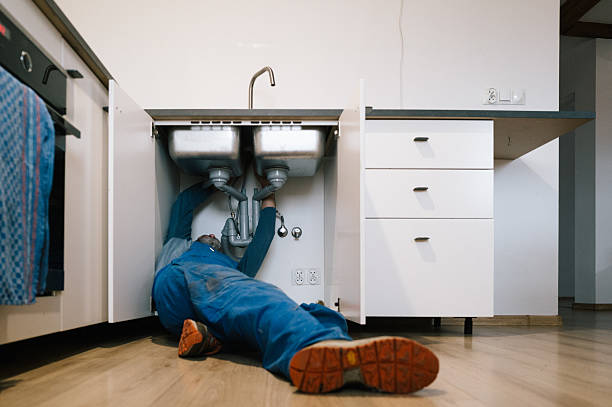 Professional Leak Detection technician working in Brookhaven, PA